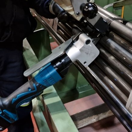 SIAT ELECTRA™ M25 - Napinacz i zgrzewarka do taśm stalowych 25 mm 5