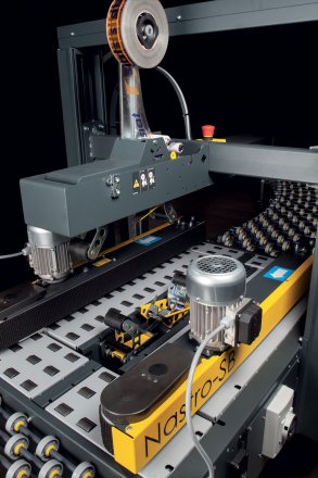 SIAT NASTRO SB™ M8 - Zaklejarka do dużych kartonów, mobilna, półautomatyczna 2