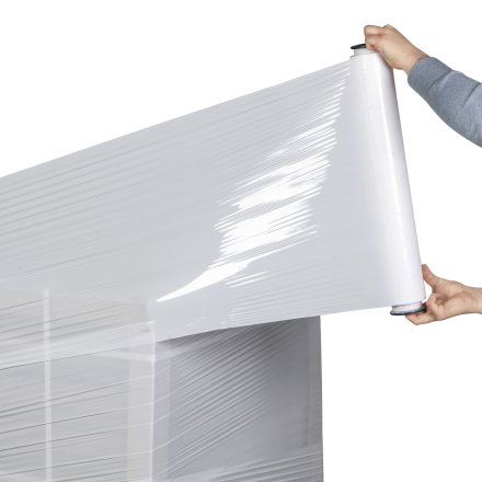 Folia stretch biała HarmadonThinCore™ 1,35kg / 23µm / 110m 6