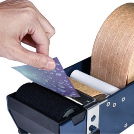 ZESTAW DYSPENSER DO TAŚM KRAFT/WODNYCH ET-377 + TAŚMA PAPIEROWA VE. 60/150m BRĄZ WZM 7